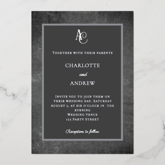 Gray silver modern monogram rustic wedding folie uitnodiging (Voorkant)