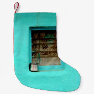 GRAY STEEL CONTAINER OP VENSTER MET BLAUWGROEN AFD KLEINE KERSTSOK