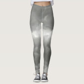 Gray Stormy Clouds Gray Chic Leggings (Voorkant)