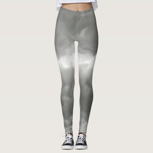 Gray Stormy Clouds Gray Chic Leggings (Voorkant)