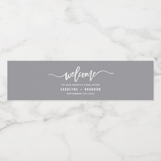 Gray Welcome Lettering Custom Wedding Waterfles Etiket (Enkel label)