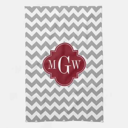 Gray White Chevron Burgundy Quatrefoil 3 Monogram Theedoek (Verticaal)