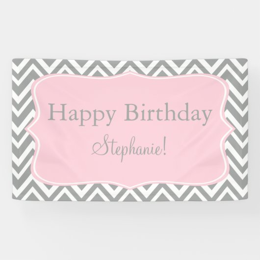 Gray, White en Pastel Pink Chevron Birthday Spandoek (Horizontaal)