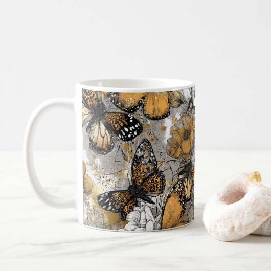 Gray White Gold Floral Butterflies Elegant Koffiemok (Met donut)