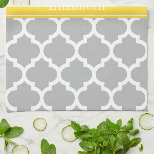 Gray White Moroccan #5 Pineapple Name Monogram Theedoek (Gevouwen)