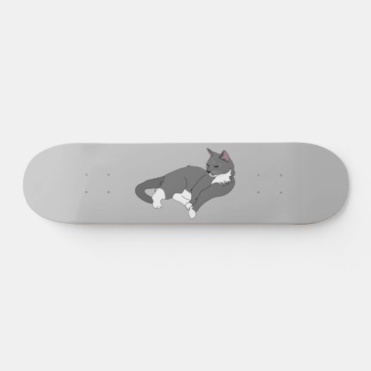 Gray & White Tuxedo Cat Persoonlijk Skateboard (Horizontaal)