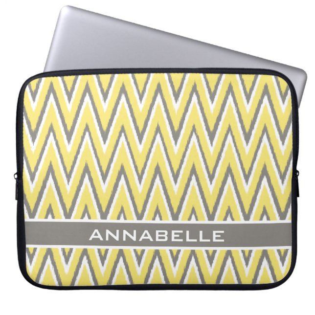Gray White Yellow Ikat Chevron Sjabloon Laptop Sleeve (Voorkant)