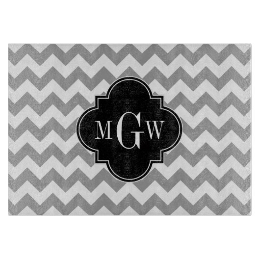Gray Wht Chevron Black Quatrefoil 3 Monogram Snijplank (Voorkant)