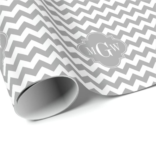 Gray Wht Chevron Dk Gray Quatrefoil 3 Monogram Cadeaupapier (Rol Hoek)
