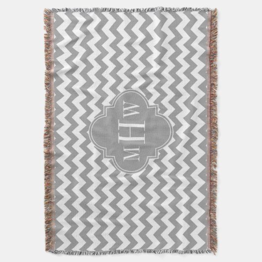 Gray Wht Chevron Dk Gray Quatrefoil 3 Monogram Deken (Voorkant Verticaal)