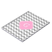 Gray Wht Chevron Pink Quatrefoil Monogram Notitieboek (Linkerzijde)