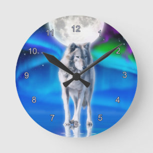 Gray Wolf & Aurora Moon Wildlife Art Clock Ronde Klok
