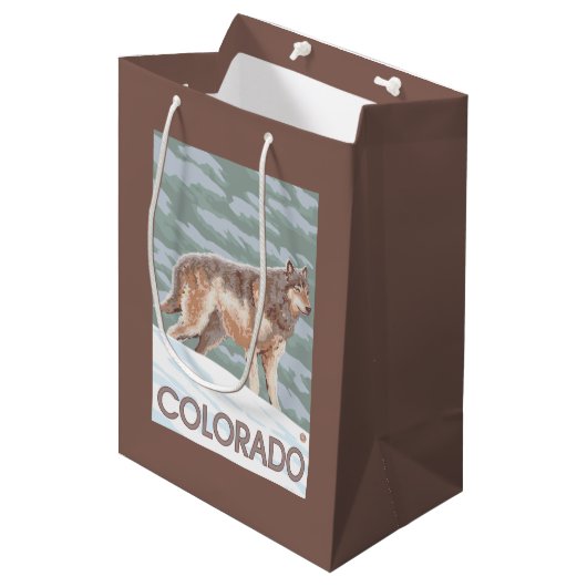 Gray Wolf StandingColorado Medium Cadeauzakje (Voorkant Gekanteld)
