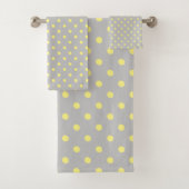 Gray yellow Polka Dot Bad Handdoek (Insitu)