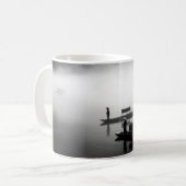 GRAYSCALE FOTO VAN TWEE ROUWBOTEN KOFFIEMOK (Voorkant links)