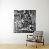GRAYSCALE FOTO VAN ZEBRAS WANDKLEED (In Situ (horizontaal))