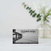 Grayscale-fotografie van Bridge Visitekaartje (Staand voorkant)