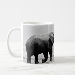 GRAYSCALE FOTOGRAFIE VAN ELEPHANT KOFFIEMOK