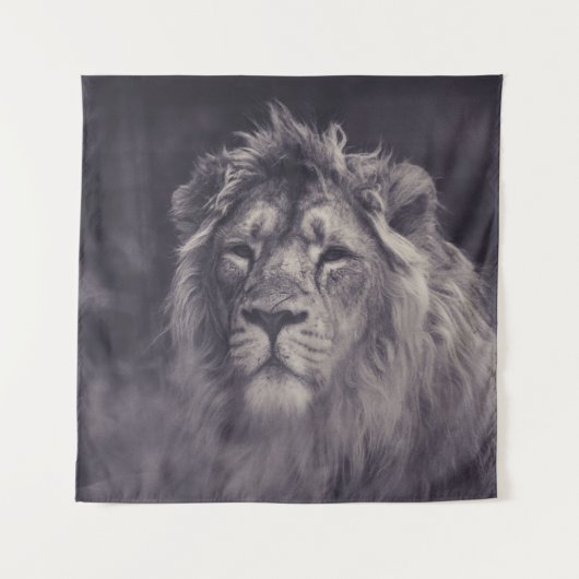 GRAYSCALE FOTOGRAFIE VAN LION WANDKLEED (Voorkant)