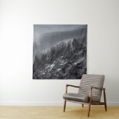 GRAYSCALE FOTOGRAFIE VAN MOUNTAIN WANDKLEED (In situ)
