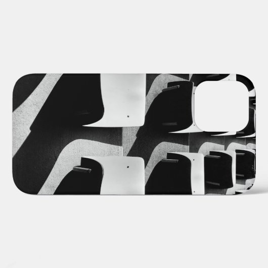 Grayscale-fotografie van stoelen zonder mensen Case-Mate iPhone case (Achterkant (horizontaal))