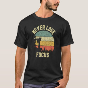 Grazende Fotograaf Camera Verliest Nooit Focus T-shirt