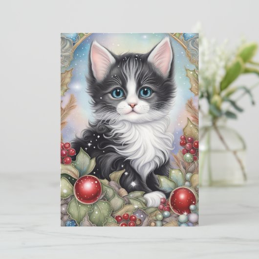 Grazieuze Tuxedo Kitten Holly Bessen Frame  Feestdagenkaart (Staand voorkant)