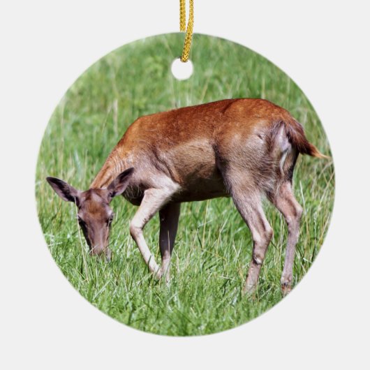 Grazing Deer Keramisch Ornament (Voorkant)