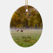 Grazing Elk Couple Circle Ornament (Rechts)