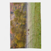 Grazing Elk paar keukenhanddoek (Verticaal)