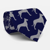Great Dane Dog Silhouettes Pattern Blue en Grey Stropdas (Opgerold)