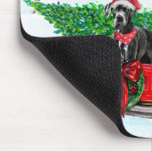 Great Dane-hond in Kerstbezorgingswagen Sneeuw Muismat (Hoek)