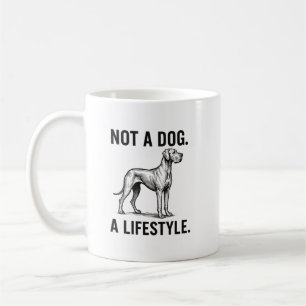 Great Dane T-shirt – “Geen hond. Een levensstijl.” Koffiemok