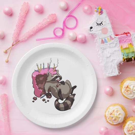 Greedy Raccoon vol met Birthday Cake Cartoon Papieren Bordje (Feest)