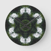 GREEN ABSTRACT DRAWING. SAMER BRASIL 1 RONDE KLOK (Voorkant)