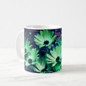 Green African Daisies Floral Art op maat Koffiemok (Voorkant links)