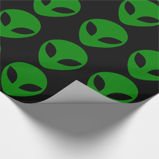 Green Alien Head Cadeaupapier (Hoek)
