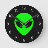 Green Alien Head Ronde Klok (Voorkant)
