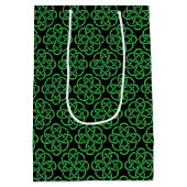 Green and Black Celtic Shield Knot Medium Cadeauzakje (Achterkant)