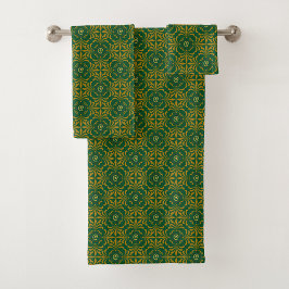Green and gold patterned towels bad handdoek