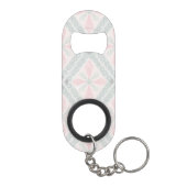 Green and pink pastel diamond pattern mini flessenopener (Achterkant)