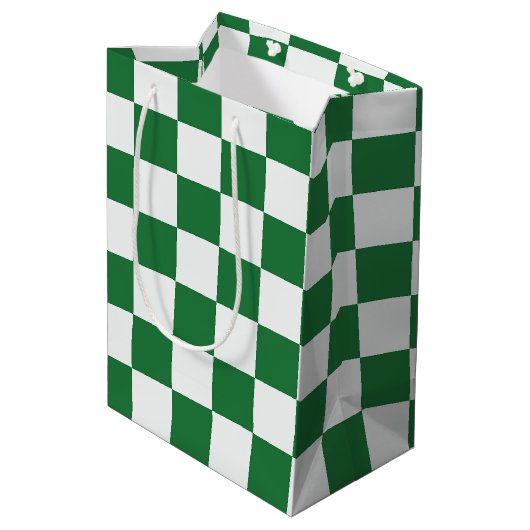 Green and White Holiday Check Medium Cadeauzakje (Achterkant Gekanteld)