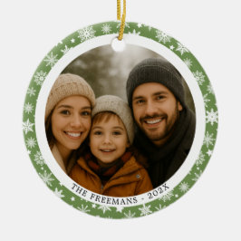 Green and White Snowflakes Family Christmas Photo Keramisch Ornament