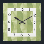 Green art deco vierkante klok<br><div class="desc">Geweldig klokontwerp. je zult het geweldig vinden zoals anderen. Wees vrij om dit ontwerp te gebruiken voor andere producten die u leuk vindt of om jouw tekst aan te passen en toe te voegen. Volg me voor meer. Met vriendelijke groet. Fijne dag verder.</div>