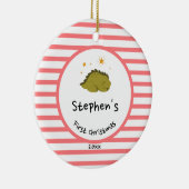 Green Baby Dino | Eerste kerstrode stripper Keramisch Ornament (Rechts)