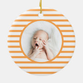 Green Baby Dino | Eerste Oranje kerststreep Keramisch Ornament (Achterkant)