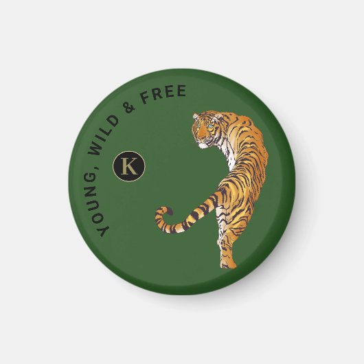 Green Background van Young, Wild & Free Tiger Mono Magneet (Voorkant)