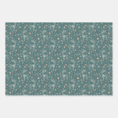 Green background with deer, gift packaging inpakpapier vel (Voorkant 2)