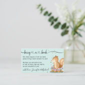 Green Beige Eekhoorn Breng een boek Informatiekaartje (Staand voorkant)