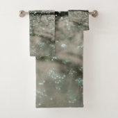 Green Beige Oceanic Glitter Glam 1 Bad Handdoek (Insitu)